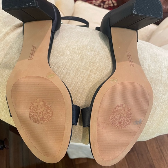 Vince Camuto 3”heels , size 9.5, Black - Picture 4 of 5